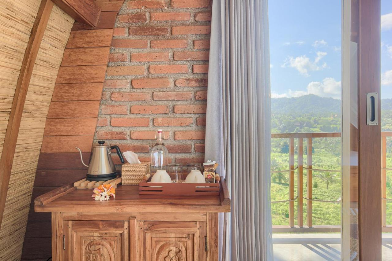 Romantic Barn With Mt. Agung Views Sidemen  Exterior photo