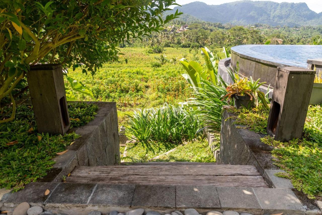 Romantic Barn With Mt. Agung Views Sidemen  Exterior photo